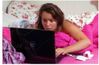 FEMME-DEVANT-ORDINATEUR.JPG