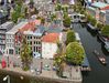 214 Madurodam