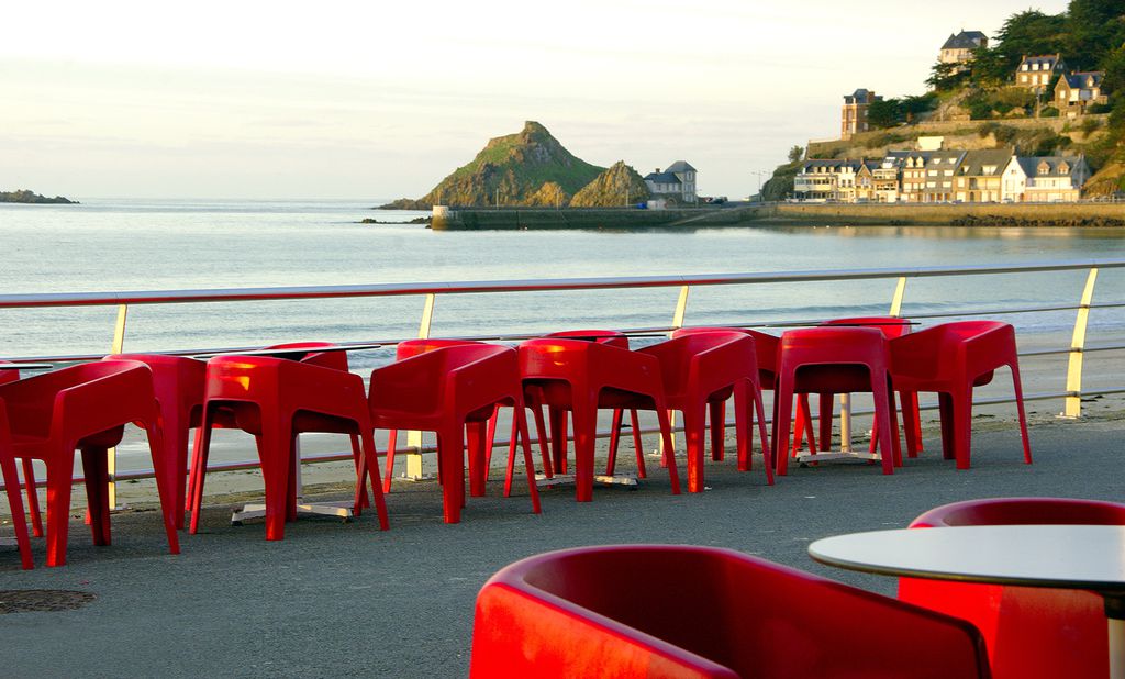 En terrasse sur la digue
