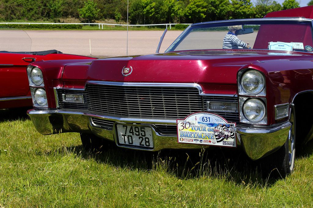 1-Cadillac Deville Convetible - 1968