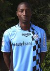 http://img.over-blog.com/102x144/0/14/20/31/Effectif-Pro/Yannick-Yenga.jpg