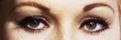 Kim Novak regard