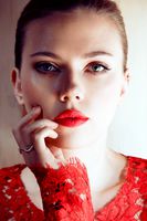 scarlett-jhoansson-red-lips.jpg