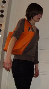 sac rabane orange porté