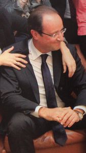 francois-hollande-cravate.jpg