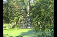 le-parc-de-l'office-de-tourisme- d'auffay