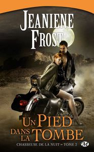 chasseuse-de-la-nuit-2 un pied dans la tombe jeannine frost