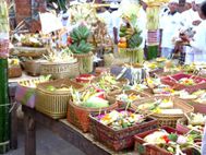 BALI-procession--9-.JPG