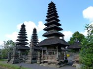 MENGWI Pura Taman Ayun (2)