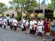 UBUD Procession04