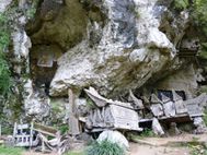 TORAJA Ke'Te'Kesu Tombeaux1