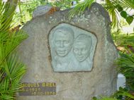 HIVA OA Tombe de Jacques BREL (3)