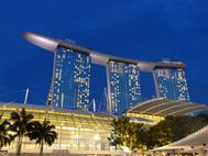Marina bay la nuit (3)