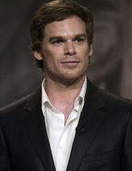 156111-michael-c-hall-637x0-3.jpg