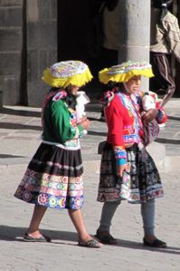 0132 Cuzco - Plaza de Armas
