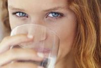 5-bonnes-raisons-de-boire-plus-d-eau_article_full.jpg