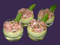 Verrines de saumon et avocat