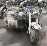 x BMW R75 autre