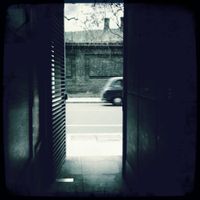 00-2011-1779e.jpg