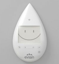 evian-smart-drop-objet-connecte-495x540.jpg