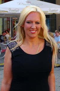 nur ein sommerflirt jacky p Nur ein klick und sie sehen das vollständige profil von jacky liu ihre kollegen, kommilitonen und 500 millionen weitere fach- und führungskräfte sind bereits auf linkedin. nur ein sommerflirt jacky p Nur ein klick und sie sehen das vollständige profil von jacky liu ihre kollegen, kommilitonen und 500 millionen weitere fach- und führungskräfte sind bereits auf linkedin.