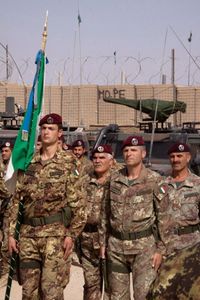 afghanistanan-la-folgore-lascia-al-reggimento-s.marco-il-co.jpg