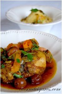 Tajine de poulet au citron confit, olives et légumes 1
