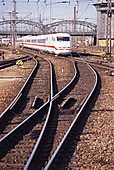 train2.jpg