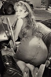 Brigitte-Bardot-par-Leo-Mirkine--Blog-Bagnaud-.jpg