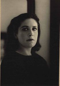 Rogi Andre, portrait of Dora Maar 1930
