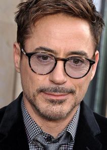Robert-Downey-Jr-a-l-occasion-de-la-sortie-d-Iron-Man-3-a.jpg