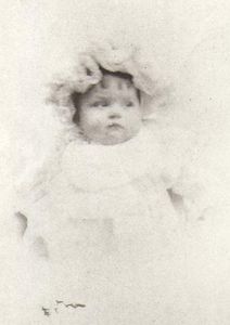 simone 6mois 1902