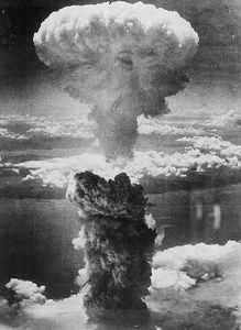 bombe-atomique-americaine.jpg