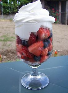 coupe fruits chantilly