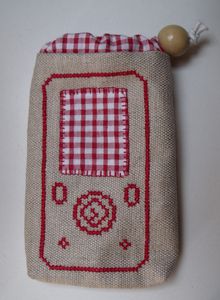etui 1