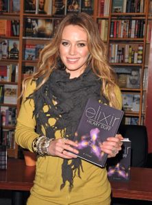 19107-hilary_duff.jpg
