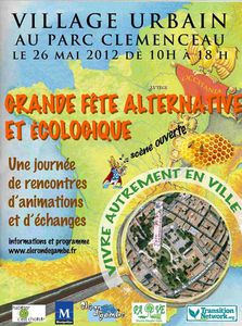 affiche_village_pet.jpg