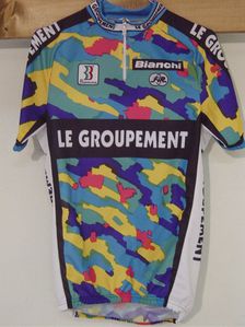 R LE GROUPEMENT 1995