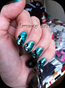 nail-art-du-vernis-salome-bleu-vert-tourquoise-montage.jpg