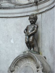 Manneken-pis-medaille-mars2010 bruxelles4