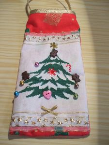 pochette-noel-fini-nadine.jpg