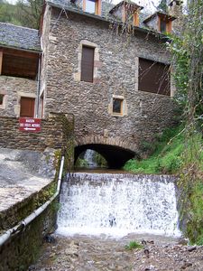 Belcastel-6.JPG