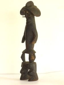 statuettes arts africains, mmuye ,nigeria ,objets africains,afrique noire,arts premiers afrique noire