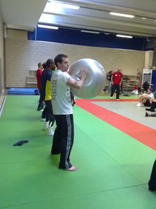 23012010780.jpg