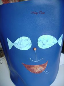 Visage sur sac