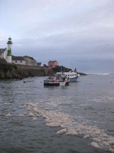 441 Original Phare Aval-bateau et ilots d'écume