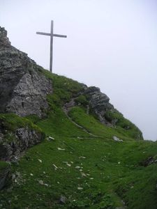 1croix en montagne