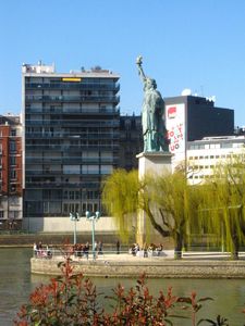 Statue Liberté Paris