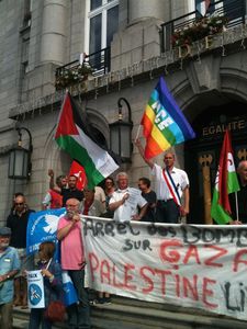 manif-Gaza-devant-mairie-26-juillet-2014.jpg