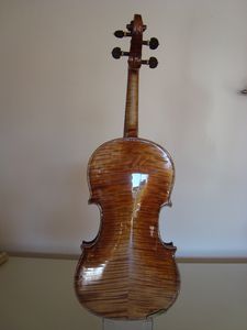 Stradivarius1727-2